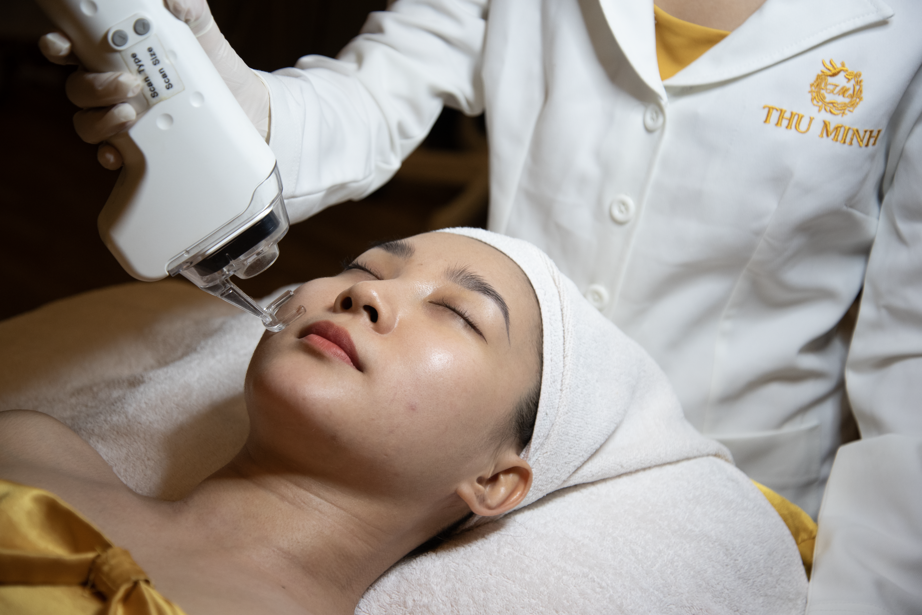 ủ trắng da mặt